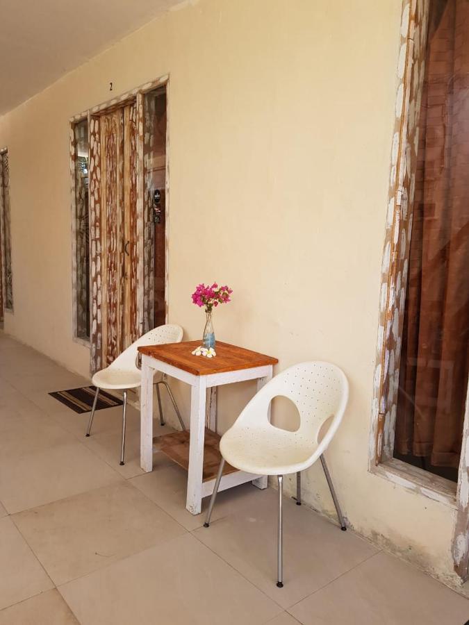 Isola Gili Apartment Gili Trawangan Exterior photo
